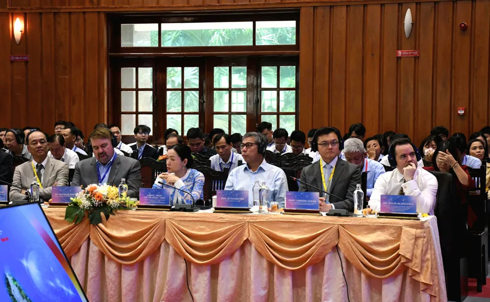 Các đại biểu tham gia Diễn đàn quốc tế ASIA R&D Connect 2025. Ảnh: HUỲNH DU 1000086442.jpg