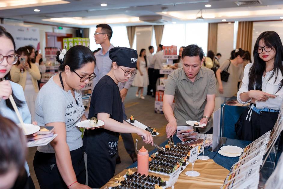 Rong biển GENKAI – Tinh hoa từ biển cả”: Hành trình mang thêm vị ngon và sự tiện lợi vào bữa ăn Việt- Ảnh 3. Rong biển GENKAI – Tinh hoa từ biển cả”: Hành trình mang thêm vị ngon và sự tiện lợi vào bữa ăn Việt- Ảnh 3.