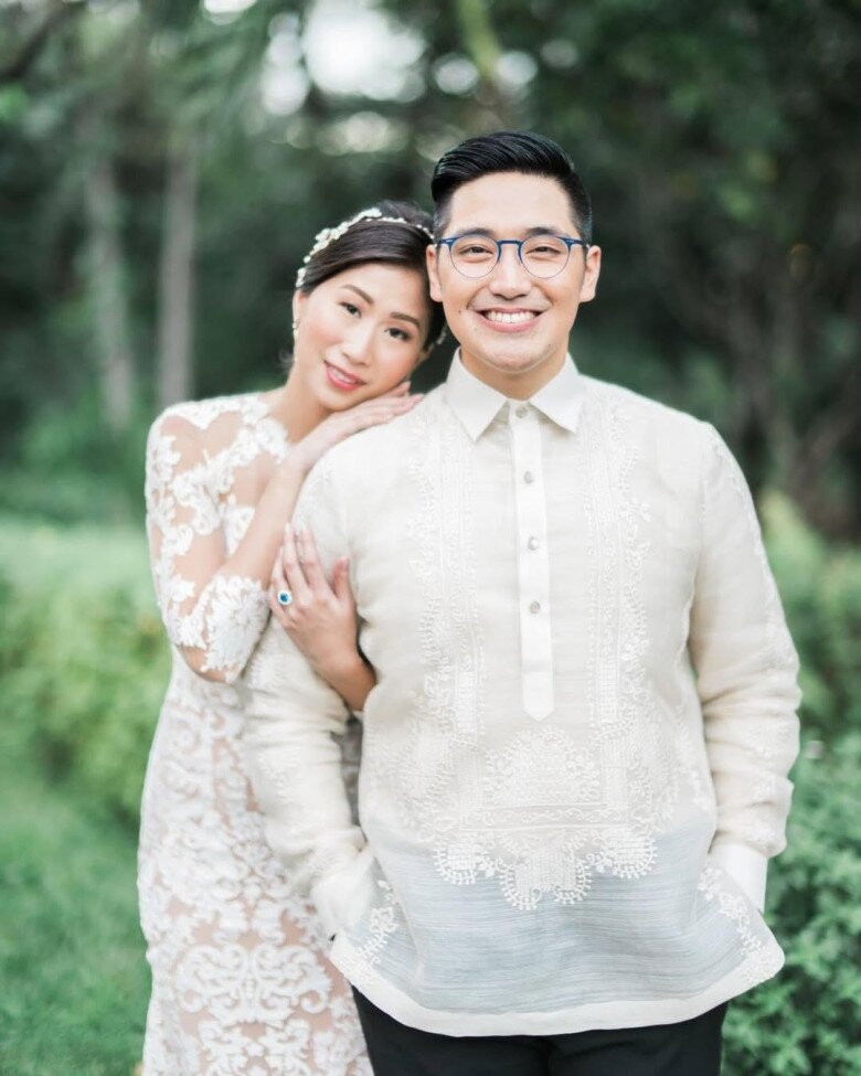 Stephanie Nguyễn và chồng có hôn nhân ngọt ngào sau 8 năm.