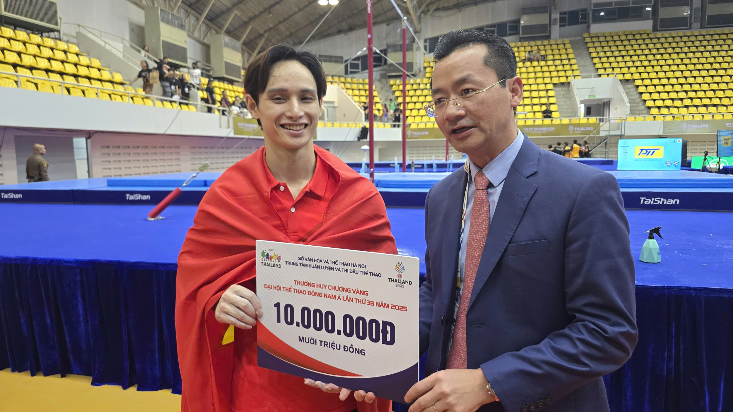 Tiếp tục giành 10 HCV trong ngày 12.12, Việt Nam ổn định tốp 2: Chỉ kém Thái… 38 HCV- Ảnh 5.