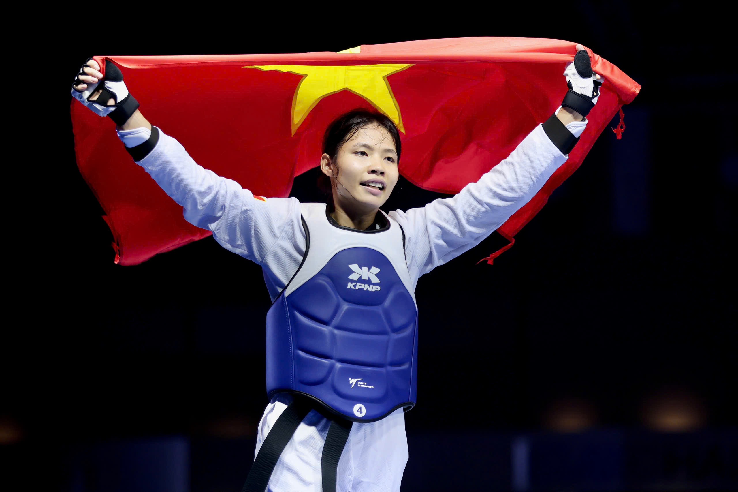 Vượt thử thách mang tên Thái Lan, võ sĩ Việt Nam trở lại đỉnh cao khu vực- Ảnh 3. Vượt thử thách mang tên Thái Lan, võ sĩ Việt Nam trở lại đỉnh cao khu vực- Ảnh 3.