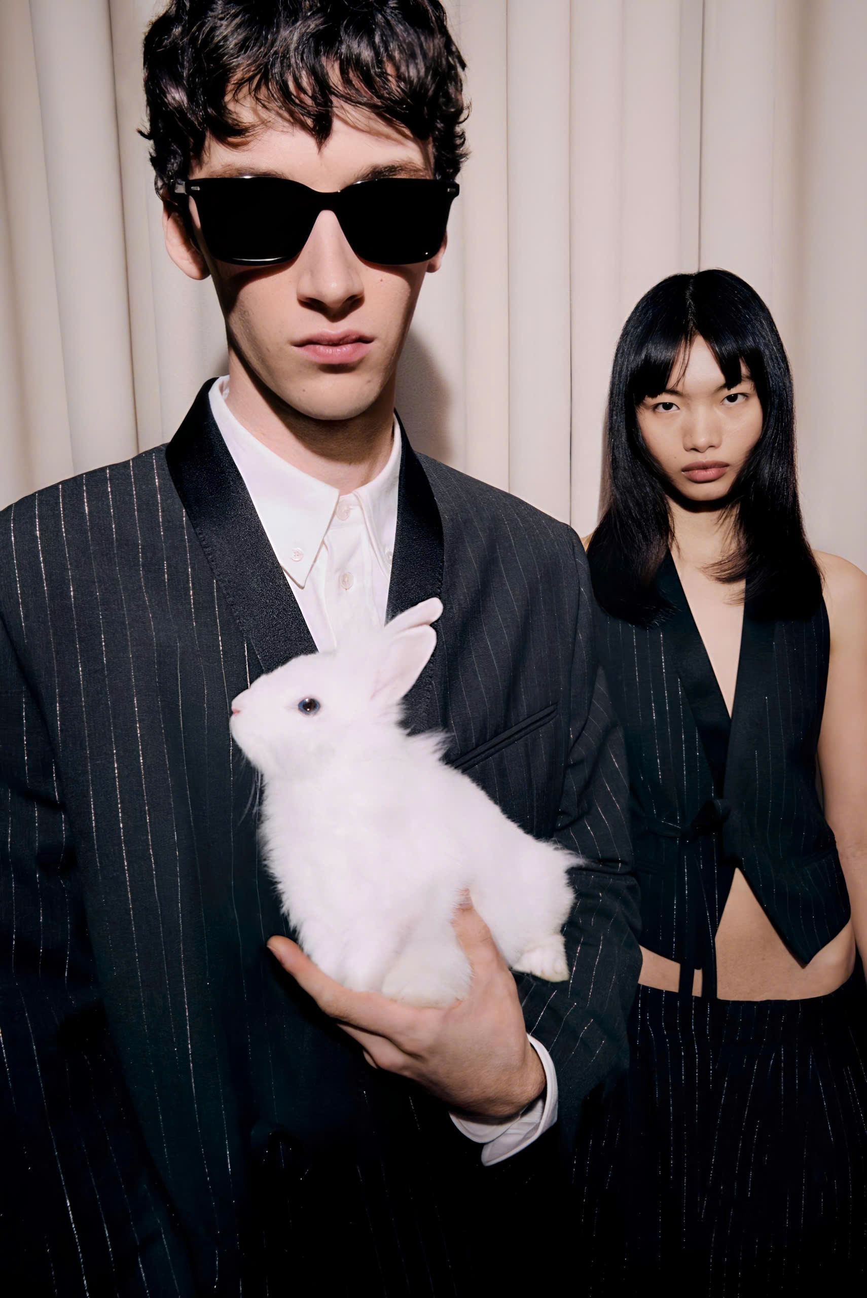 “Vườn thỏ KENZO” mùa lễ hội: Dễ thương, dễ mặc, dễ trao tay- Ảnh 5. “Vườn thỏ KENZO” mùa lễ hội: Dễ thương, dễ mặc, dễ trao tay- Ảnh 5.