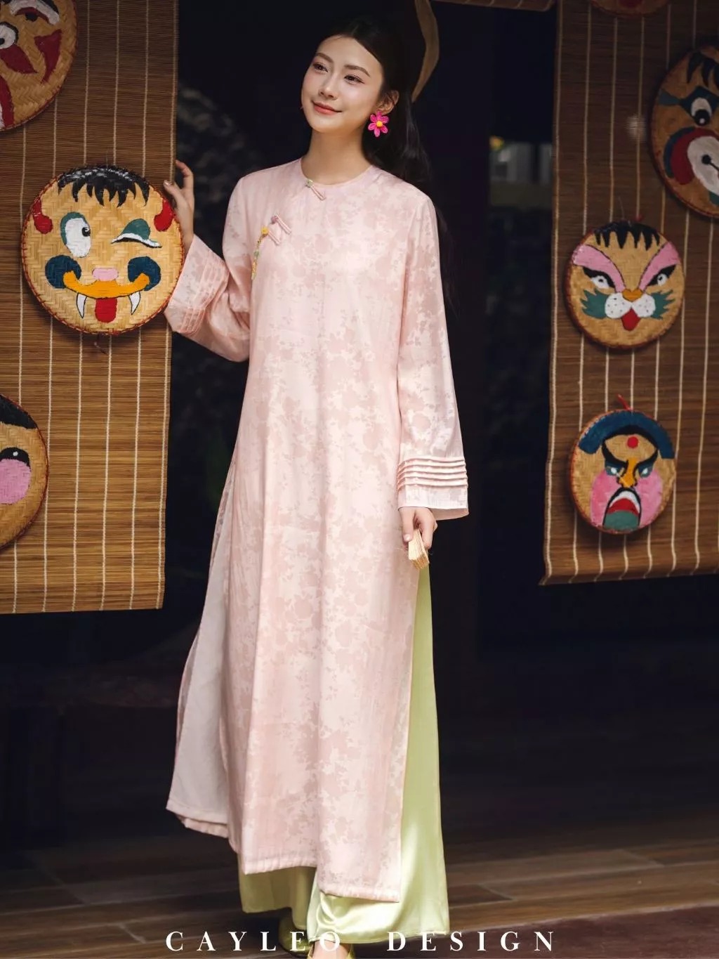 Vạn vật đều thua khi Hà Tăng mặc áo dài- Ảnh 14. Vạn vật đều thua khi Hà Tăng mặc áo dài- Ảnh 14.