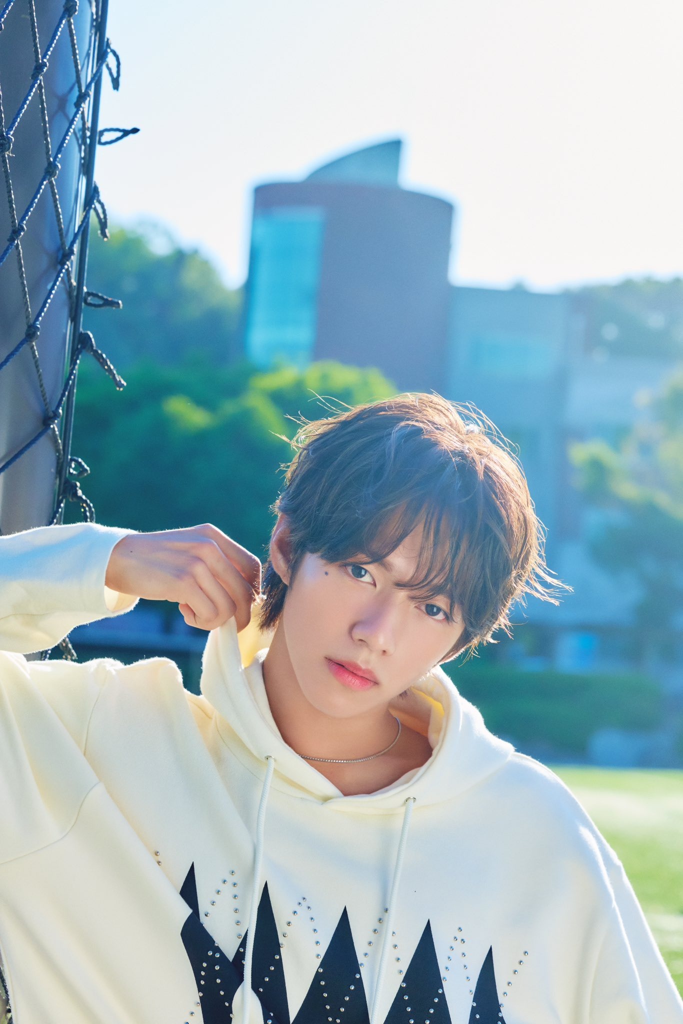 Màn đổi đời không ngờ: Chàng trai thiếu tiền mua vé AAA, 2 năm sau thành 