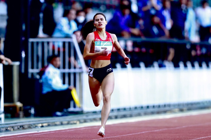 Bất ngờ với người kế thừa huyền thoại điền kinh Nguyễn Thị Huyền 2 điền kinh - Ảnh 2.