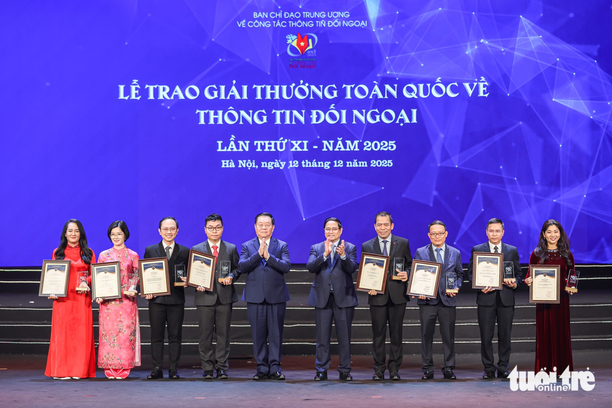 Thủ tướng Phạm Minh Chính dự lễ trao giải thông tin đối ngoại lần thứ XI 2 Thủ tướng Phạm Minh Chính dự lễ trao giải thông tin đối ngoại lần thứ XI - Ảnh 2.