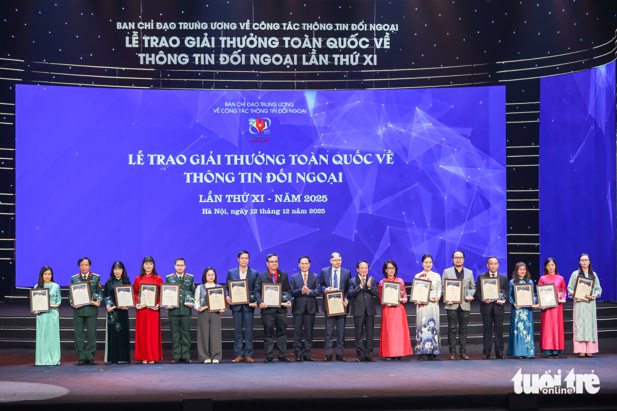Thủ tướng Phạm Minh Chính dự lễ trao giải thông tin đối ngoại lần thứ XI 3 Thủ tướng - Ảnh 3.