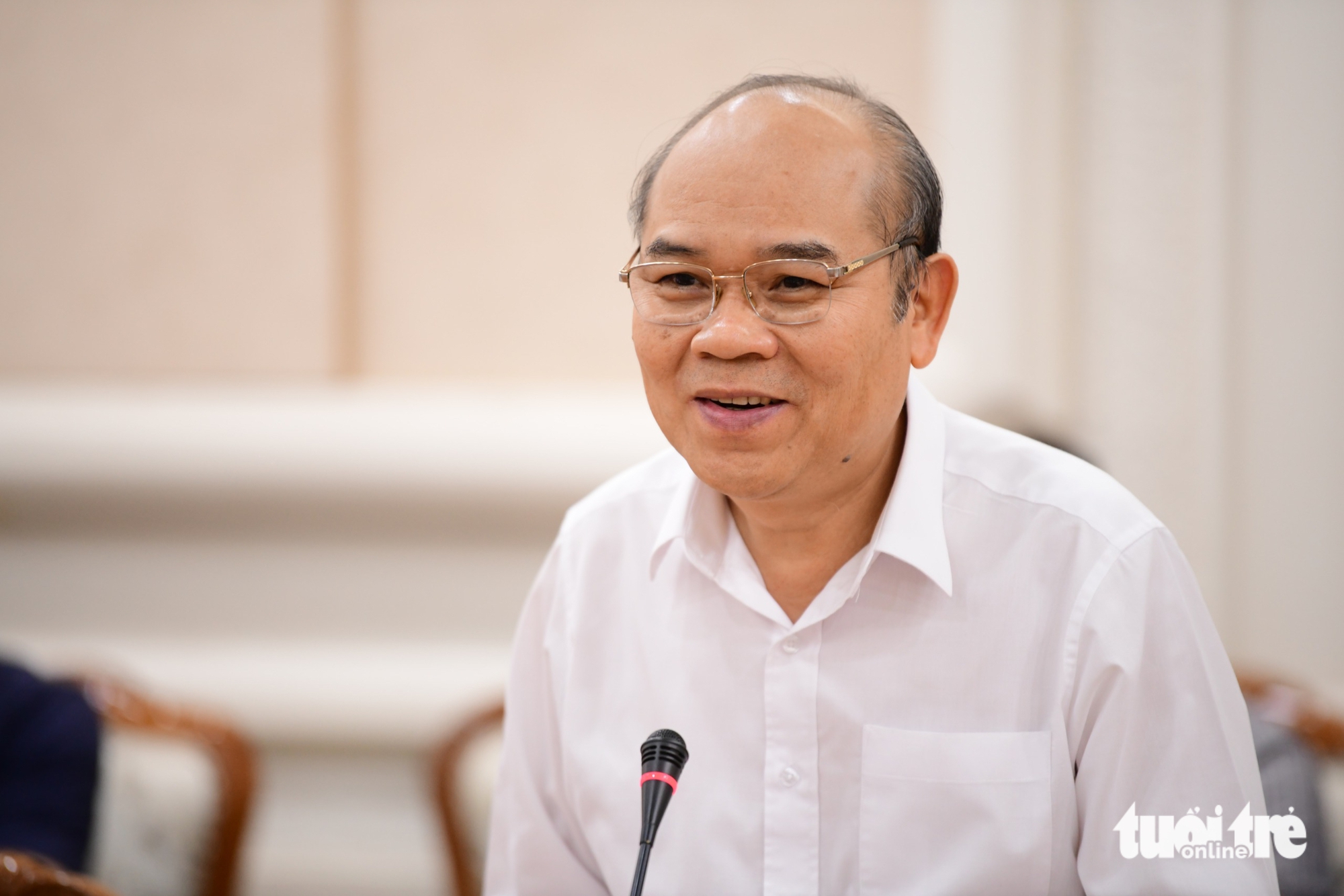 Tối 12-12, UBND TP.HCM họp khẩn, chuẩn bị triển khai Nghị quyết 98 2 Tối 12-12, UBND TP.HCM họp khẩn, chuẩn bị triển khai Nghị quyết 98 - Ảnh 2.