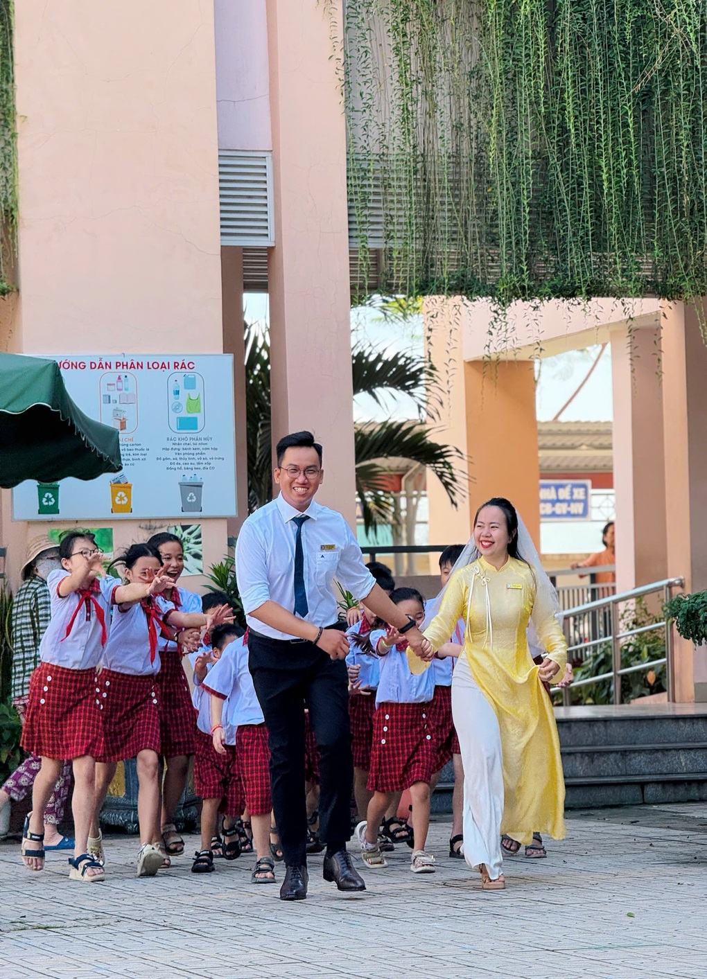 Bộ ảnh cưới siêu dễ thương của cặp thầy cô tiểu học ở Đồng Nai - 4