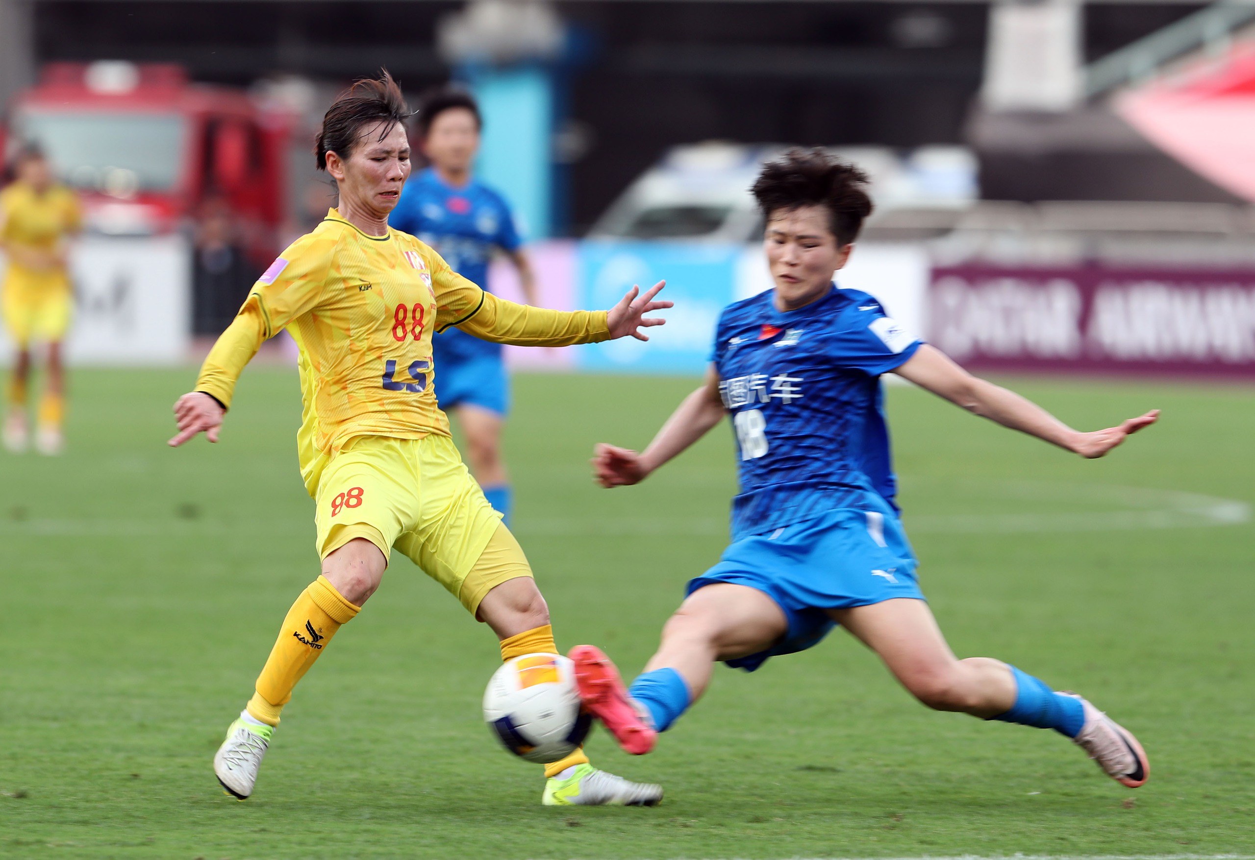 Thùy Trang: 'Cây trường sinh' của bóng đá nữ Việt Nam 3 Thùy Trang: 'Cây trường sinh' của bóng đá nữ Việt Nam - Ảnh 3.