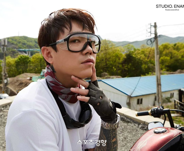 1765588625 882 Ga cung YG bat ngo boc phot Yang Hyun Suk