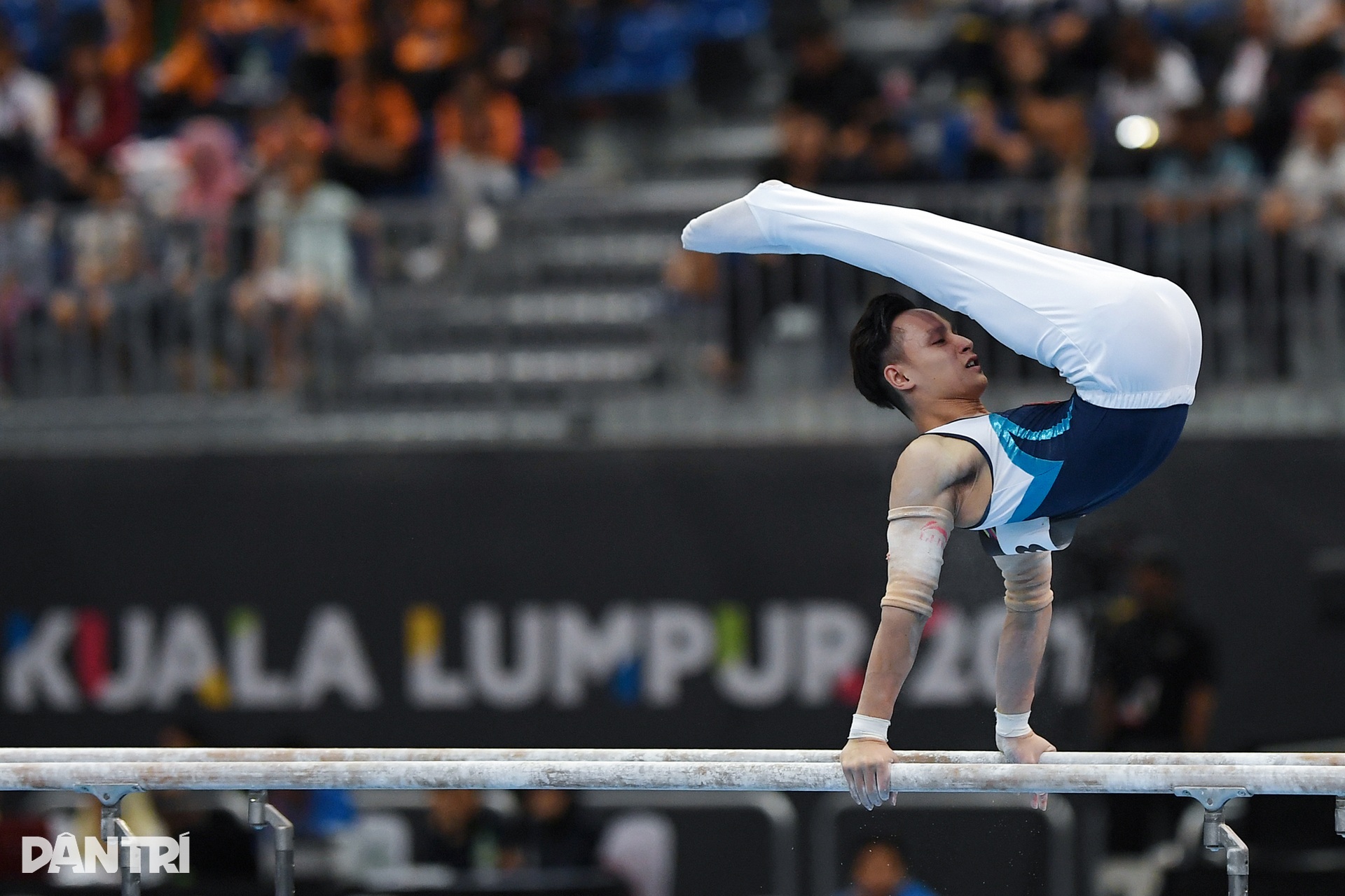 Ngắm kỷ lục 14 HCV qua 6 kỳ SEA Games của hoàng tử TDDC Đinh Phương Thành - 12 Ngắm kỷ lục 14 HCV qua 6 kỳ SEA Games của hoàng tử TDDC Đinh Phương Thành - 12