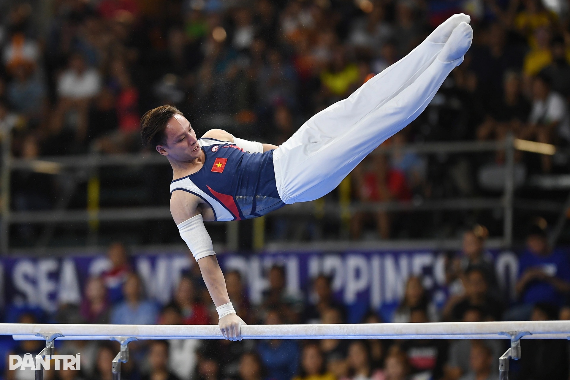 Ngắm kỷ lục 14 HCV qua 6 kỳ SEA Games của hoàng tử TDDC Đinh Phương Thành - 14 Ngắm kỷ lục 14 HCV qua 6 kỳ SEA Games của hoàng tử TDDC Đinh Phương Thành - 14