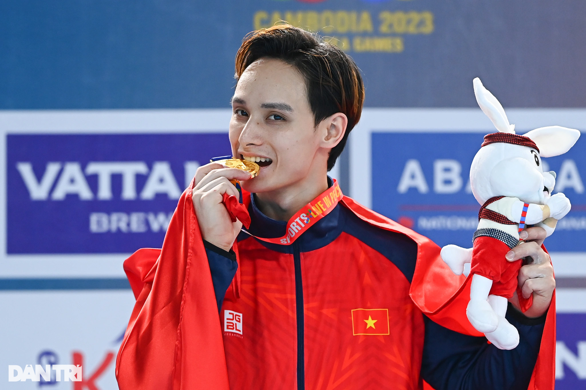 Ngắm kỷ lục 14 HCV qua 6 kỳ SEA Games của hoàng tử TDDC Đinh Phương Thành - 21 Ngắm kỷ lục 14 HCV qua 6 kỳ SEA Games của hoàng tử TDDC Đinh Phương Thành - 21