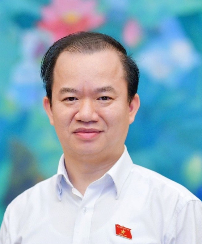 Cơ quan báo chí chủ lực đa phương tiện ở Hà Nội, TP.HCM: Cần sớm nghiên cứu, thí điểm 1 cơ quan báo chí chủ lực đa phương tiện - Ảnh 2.