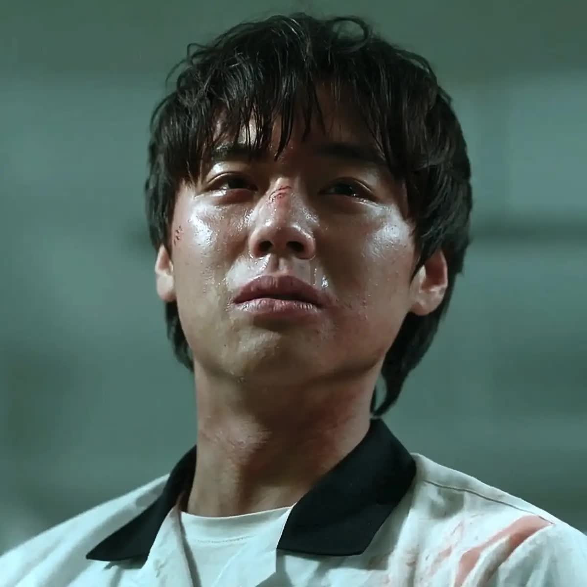 Ai đó hãy cứu lấy đôi môi của mỹ nam này với: Hễ đóng phim là nhan sắc kiệt quệ, nhìn thôi đã thấy khát nước- Ảnh 3. Ai đó hãy cứu lấy đôi môi của mỹ nam này với: Hễ đóng phim là nhan sắc kiệt quệ, nhìn thôi đã thấy khát nước- Ảnh 3.