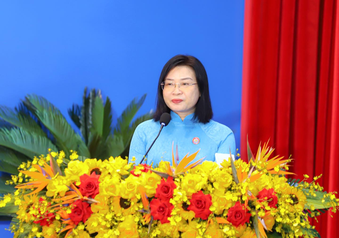 Bà Phan Thị Thúy Linh giữ chức Chủ tịch LĐLĐ TP Đà Nẵng 3 Bà Phan Thị Thúy Linh giữ chức Chủ tịch Liên đoàn Lao động thành phố Đà Nẵng - Ảnh 3.