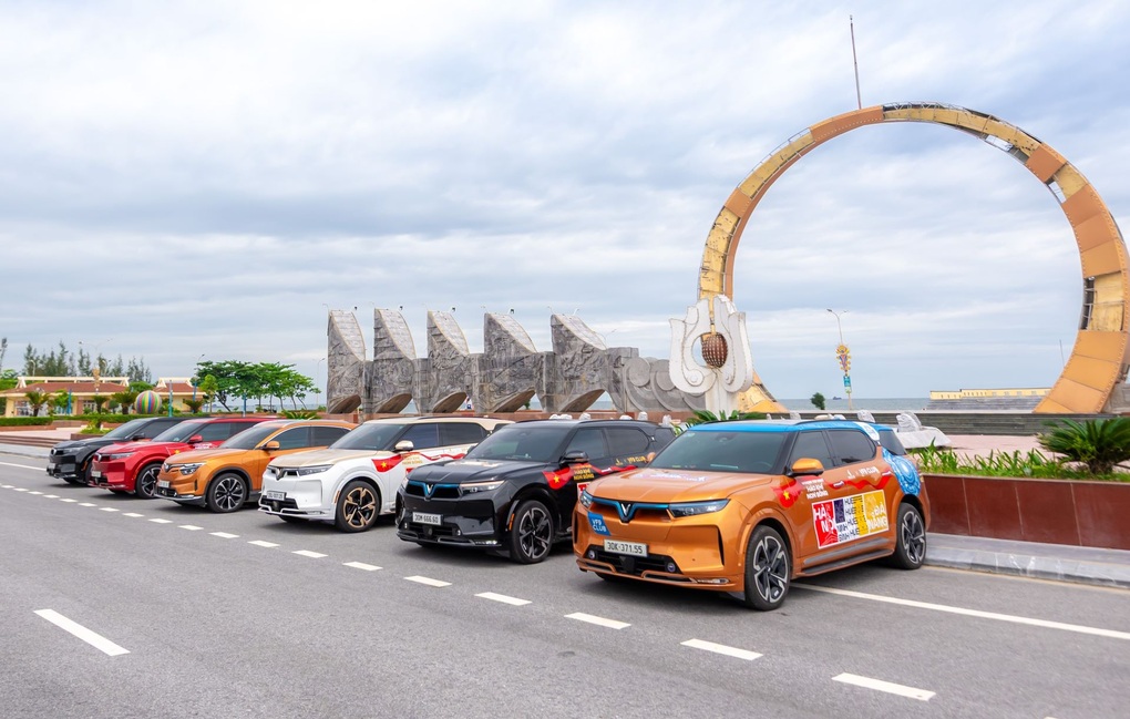 VF 9: Tiện nghi ngang tầm xe sang, chi phí tối ưu dài hạn - 2