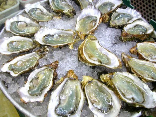 Những món ăn từ hàu siêu thơm ngon bổ dưỡng 4 Hàu mang lại nhiều dưỡng chất tốt cho cơ thể, nhưng việc tiêu thụ bao nhiêu cần được kiểm soát.