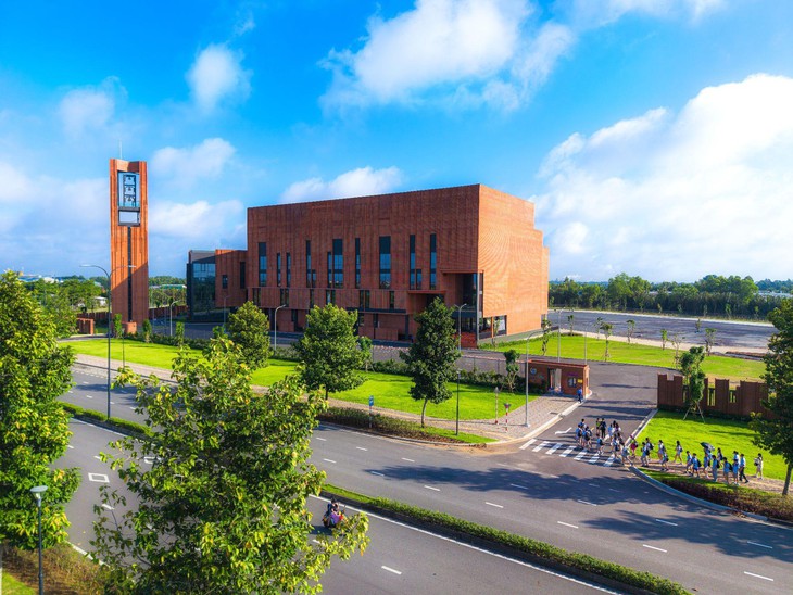 Mời dự Talkshow 'Tạo cơ hội để kiều bào an cư tại quê nhà' ngày 14-12 2 1765619356 147 Moi du Talkshow Tao co hoi de kieu bao an