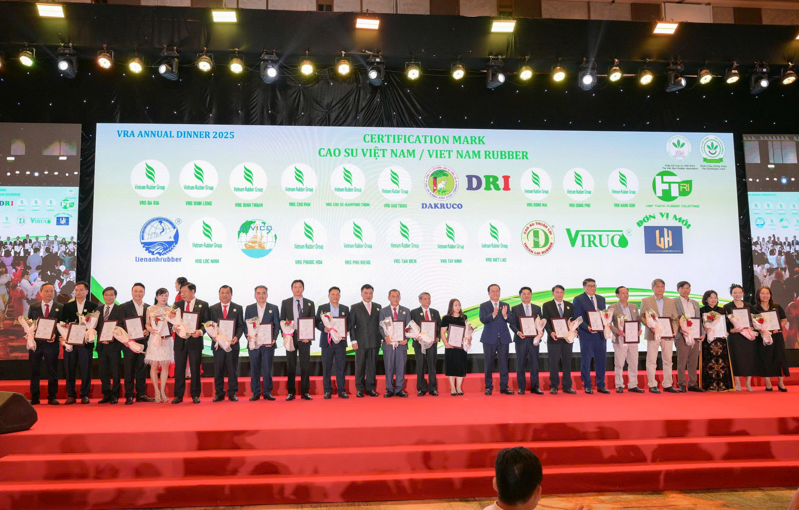 Ngành cao su xuất khẩu đạt 11,6 tỉ USD, khai phá thị trường tín chỉ carbon 8 Ngành cao su xuất khẩu đạt 11,6 tỉ USD, khai phá thị trường tín chỉ carbon - Ảnh 8.