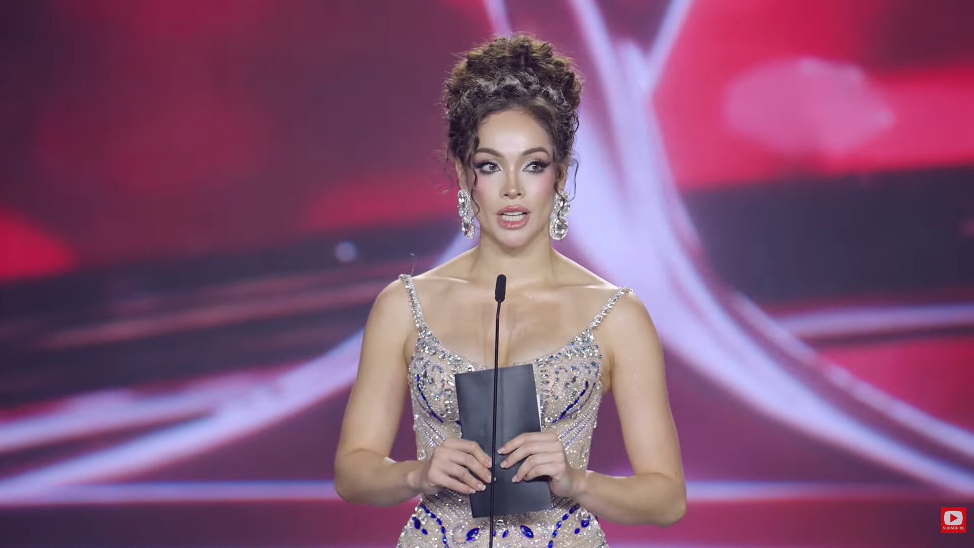 Trực tiếp Chung kết Miss Charm 2025: Mai Ngô có thành tích dù trượt Top 5, Tân Hoa hậu gọi tên người đẹp đến từ Venezuela 10 Trực tiếp Chung kết Miss Charm 2025: Mai Ngô có thành tích dù trượt Top 5, Tân Hoa hậu gọi tên người đẹp đến từ Venezuela - 10