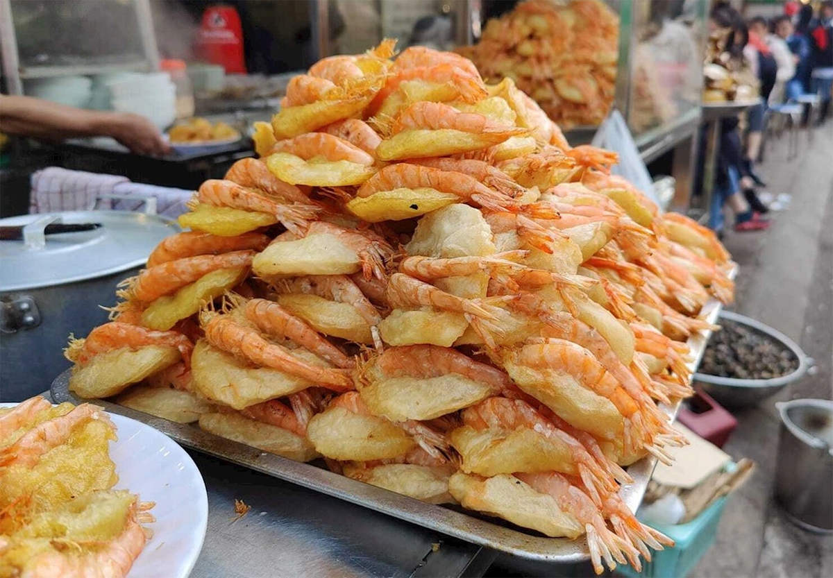 Các món ăn Việt vào bảng xếp hạng ngon nhất thế giới 2025 3 Các món ăn Việt vào bảng xếp hạng ngon nhất thế giới 2025 - 3