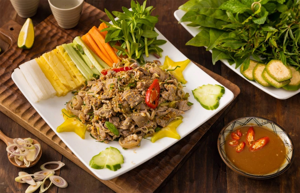 Các món ăn Việt vào bảng xếp hạng ngon nhất thế giới 2025 9 Các món ăn Việt vào bảng xếp hạng ngon nhất thế giới 2025 - 9