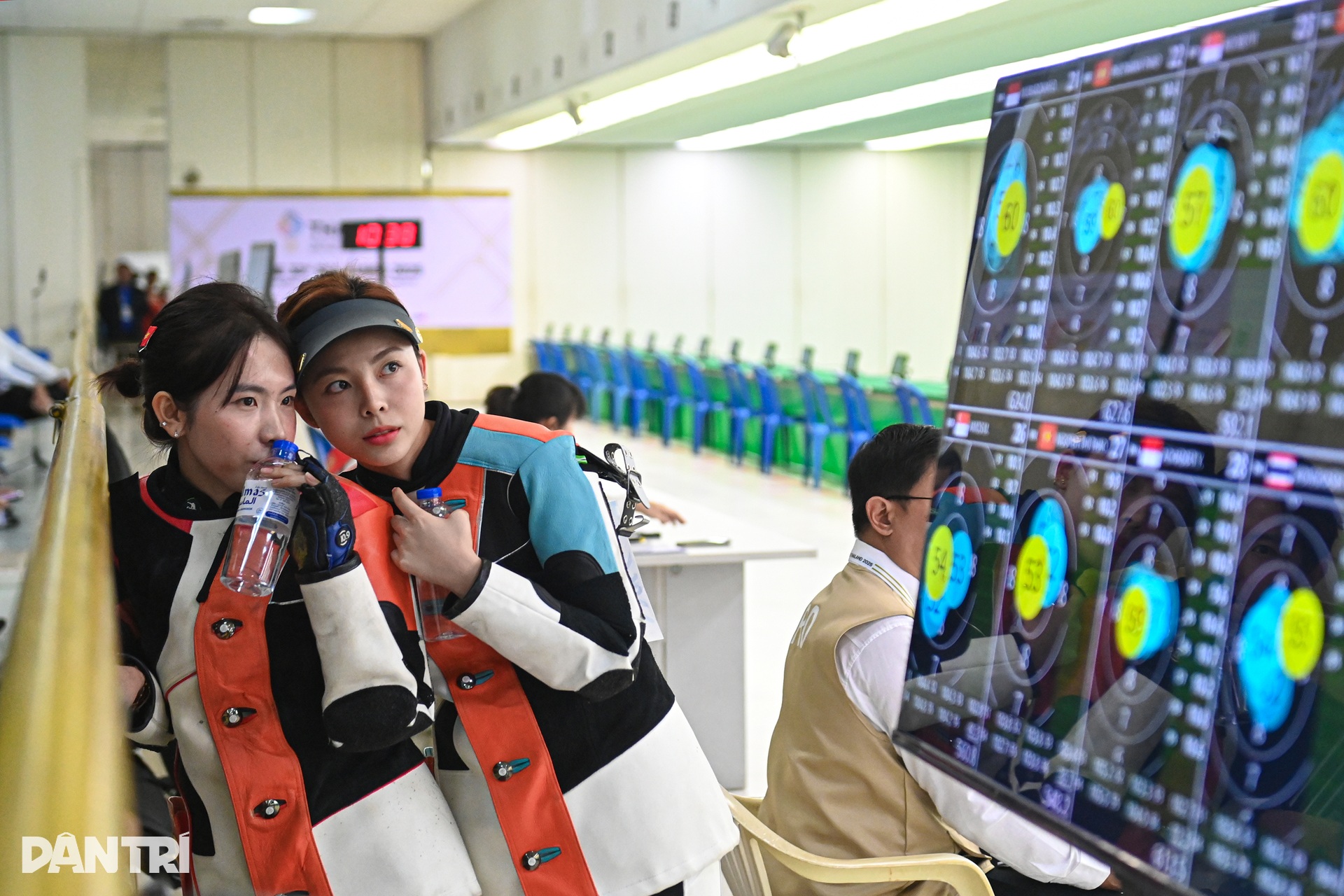 Ngày thi đấu đầy tiếc nuối của nữ cặp đôi xạ thủ tại SEA Games 33 - 6 Ngày thi đấu đầy tiếc nuối của nữ cặp đôi xạ thủ tại SEA Games 33 - 6