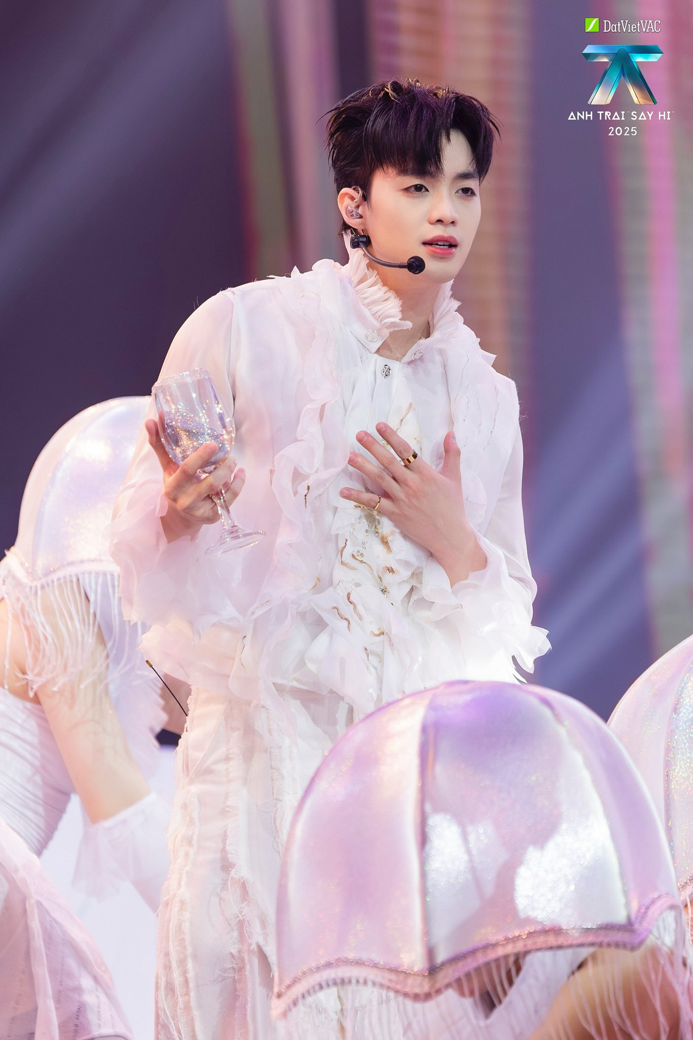 1765647297 403 Dem quyet dinh cua Anh Trai Say Hi mua 2