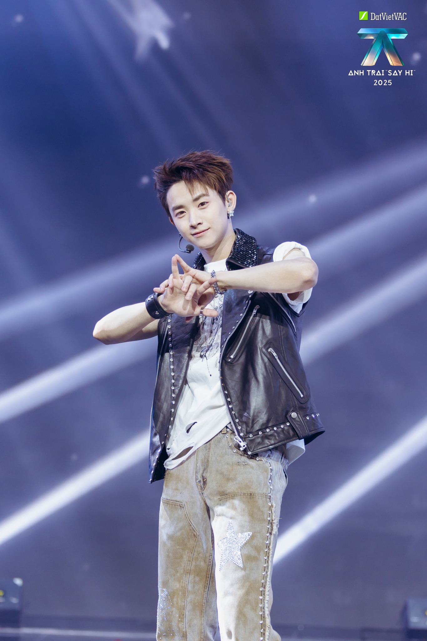 1765647299 761 Dem quyet dinh cua Anh Trai Say Hi mua 2