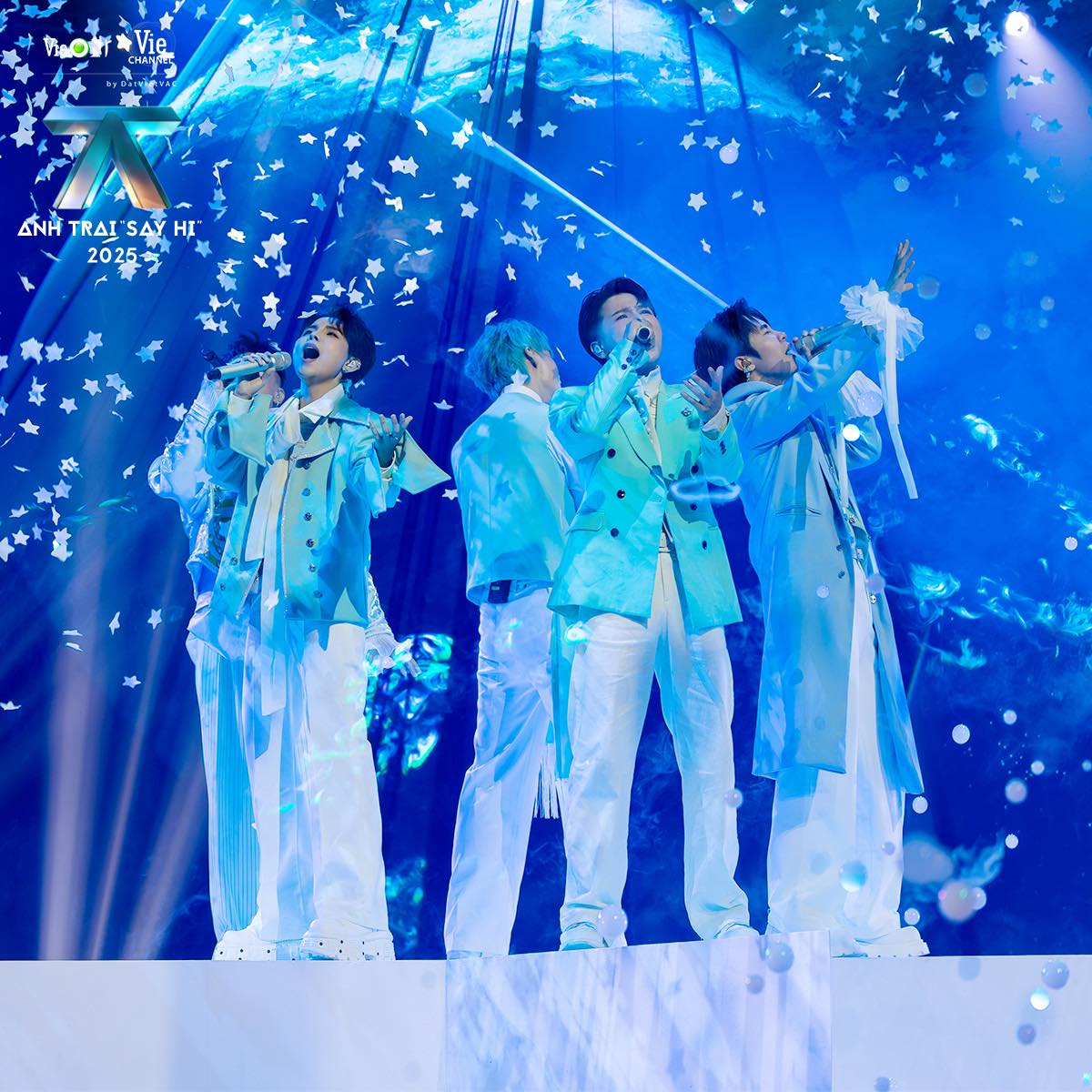 1765647302 624 Dem quyet dinh cua Anh Trai Say Hi mua 2