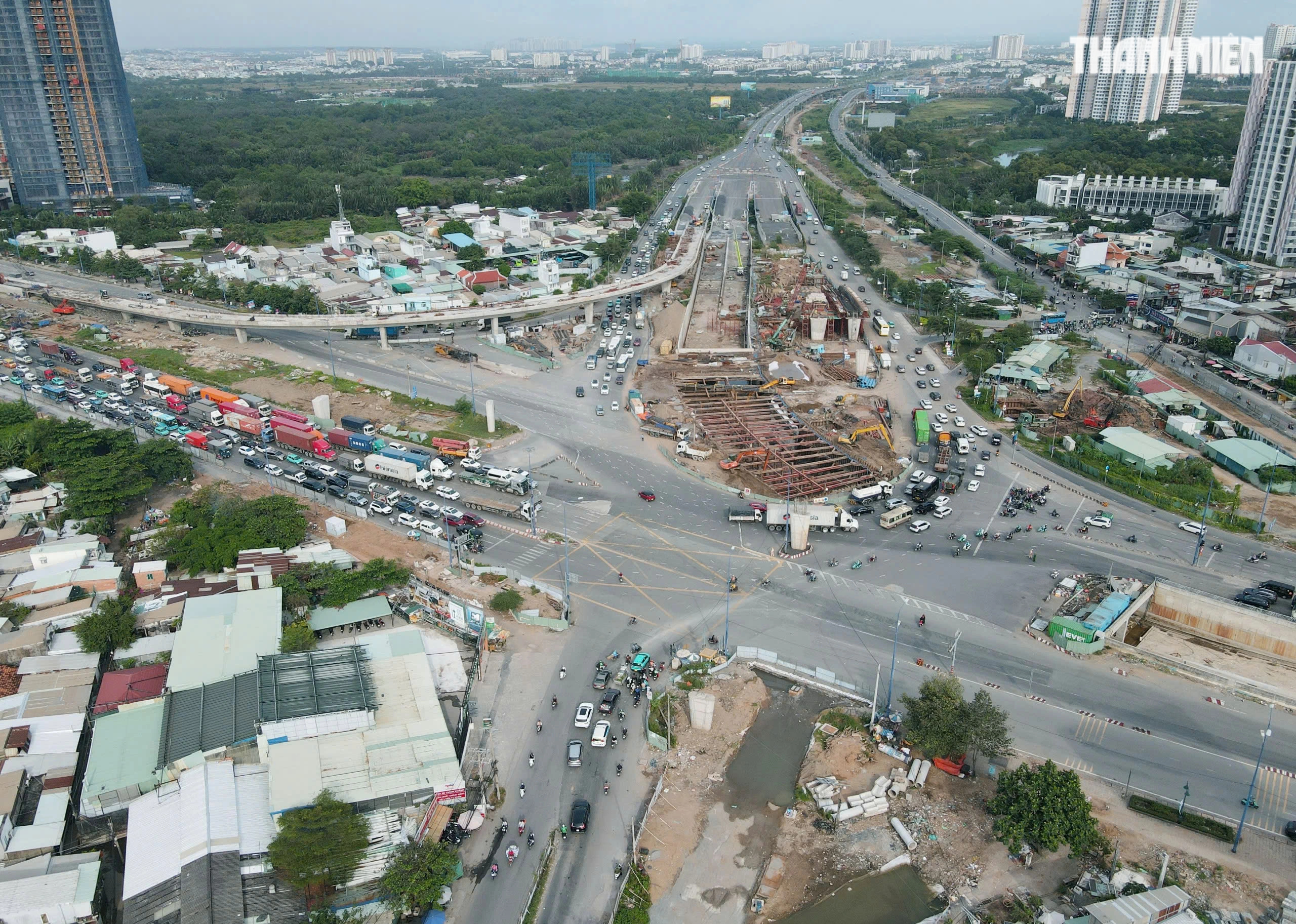 Hiện trạng nút giao hiện đại nhất TP.HCM dự kiến về đích năm 2026 6 Cận cảnh nút giao hiện đại nhất TP.HCM dự kiến về đích năm 2026 - Ảnh 7.