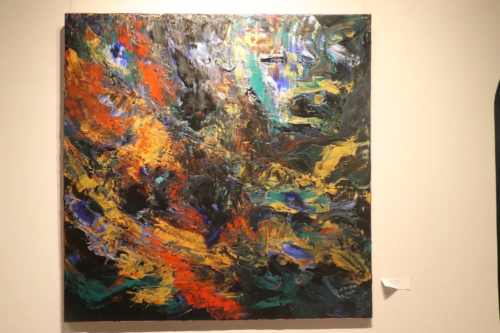 Tác phẩm trừu tượng được nữ họa sĩ thực hiện sau chuyến đi Tây Bắc thieu-ta-cong-an1.JPG