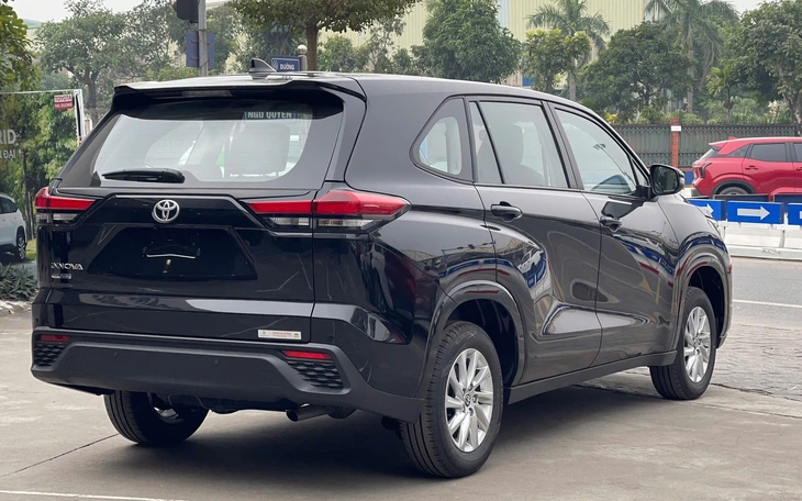 Cách giảm giá mới của các hãng xe ở Việt Nam: Cắt trang bị thành bản giá rẻ 2 giá rẻ - Ảnh 2.