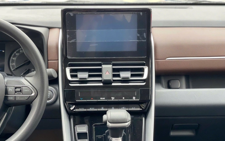 Cách giảm giá mới của các hãng xe ở Việt Nam: Cắt trang bị thành bản giá rẻ 4 giá rẻ - Ảnh 4.