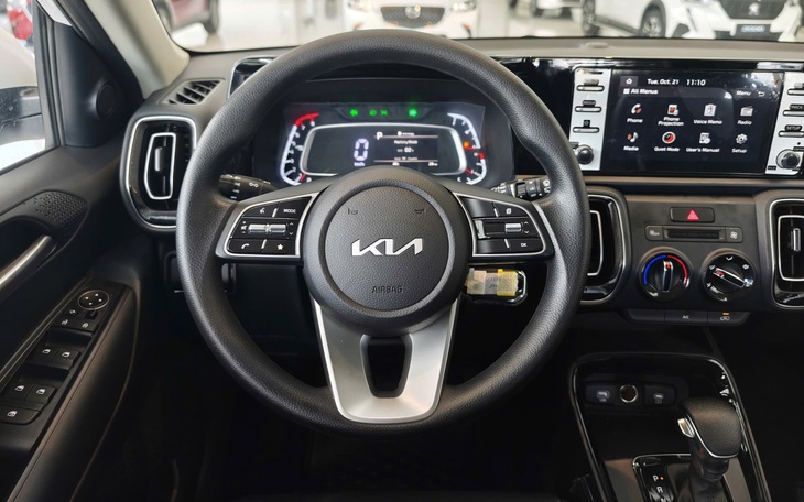 Cách giảm giá mới của các hãng xe ở Việt Nam: Cắt trang bị thành bản giá rẻ 7 giá rẻ - Ảnh 7.