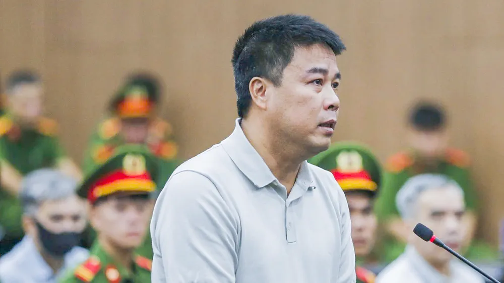 Nguyễn Văn Hậu tại phiên tòa sơ thẩm. Nguyen-Van-Hau.jpg