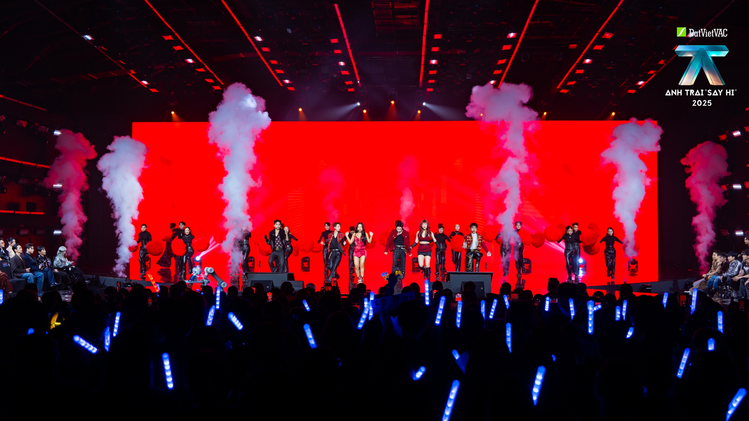 Negav gây tranh cãi khi giành quán quân 'Anh trai say hi 2025' 1 Negav gây tranh cãi khi đoạt quán quân ‘Anh trai say hi 2025’ - Ảnh 3.