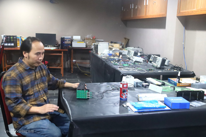 Phòng làm việc của tiến sĩ Cao Văn Sơn tại ICISE. Ảnh: Trần Hóa