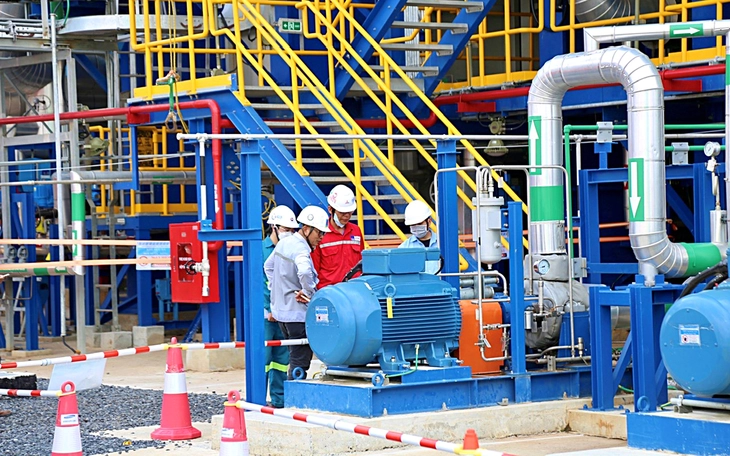 Thủ tướng dự lễ khánh thành nhà máy điện khí LNG quy mô 1,4 tỉ USD, hiệu suất cao nhất - Ảnh 5.