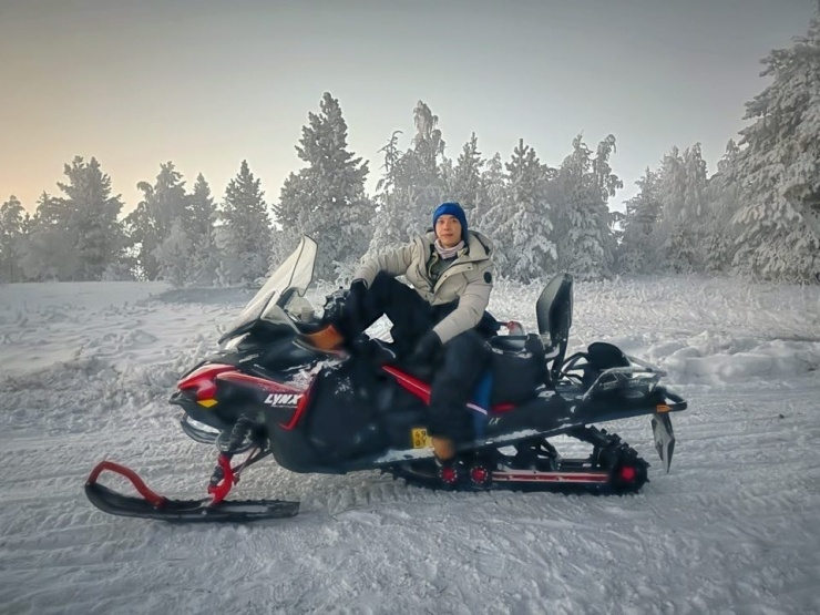 Chủ tịch Trần Hùng Huy săn cực quang, ngâm mình giữa trời -23 độ C 10 Chủ tịch Trần Hùng Huy săn cực quang, ngâm mình giữa trời -23 độ C - 9