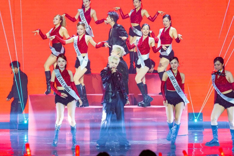 Chung kết "Anh trai say hi": Negav lên ngôi Quán quân, Vũ Cát Tường lọt Top 5 xuất sắc nhất 8 Các nghệ sĩ “đắm chìm” trong hành trình cuối của chương trình năm nay.