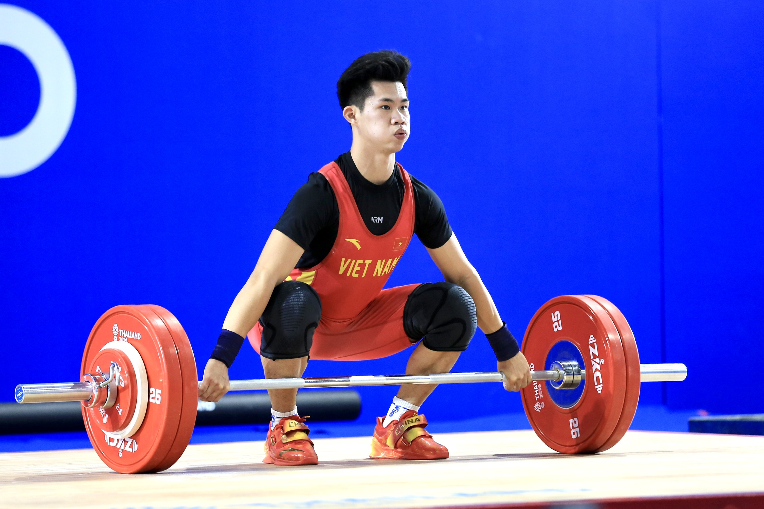 Lực sĩ cử tạ Việt Nam trắng tay vì nôn nóng, không thể bảo vệ thành công HCV SEA Games- Ảnh 2. Lực sĩ cử tạ Việt Nam trắng tay vì nôn nóng, không thể bảo vệ thành công HCV SEA Games- Ảnh 2.