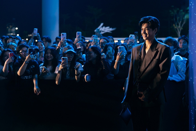 Loạt ảnh chưa được công bố bên trong siêu sự kiện Louis Vuitton: HIEUTHUHAI hát quá tình và tương tác hiếm có của dàn sao xịn- Ảnh 3.