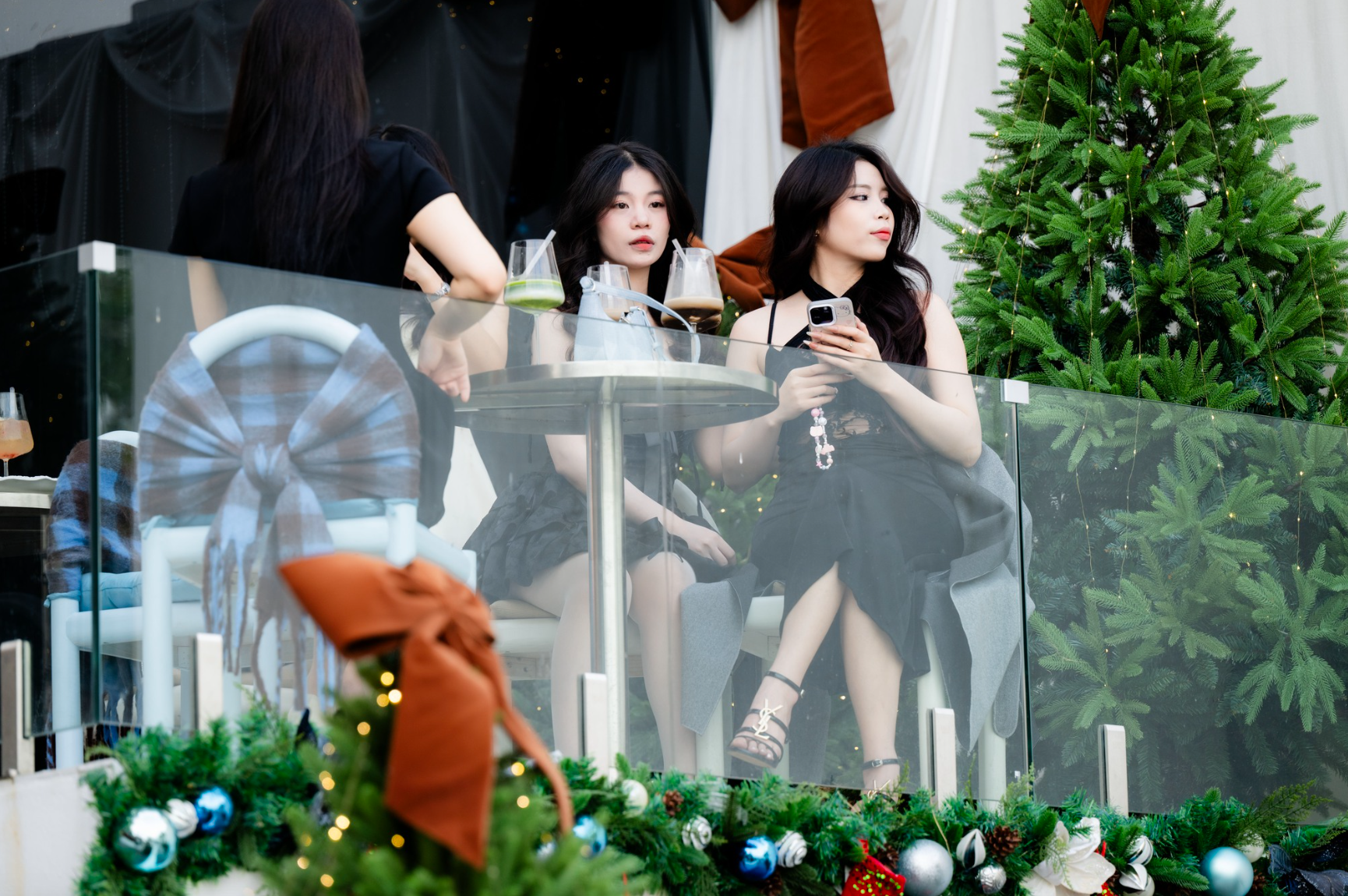 Cả Hà Nội rủ nhau ra đường trong ngày chất lượng không khí lọt top tốt nhất thế giới- Ảnh 7.