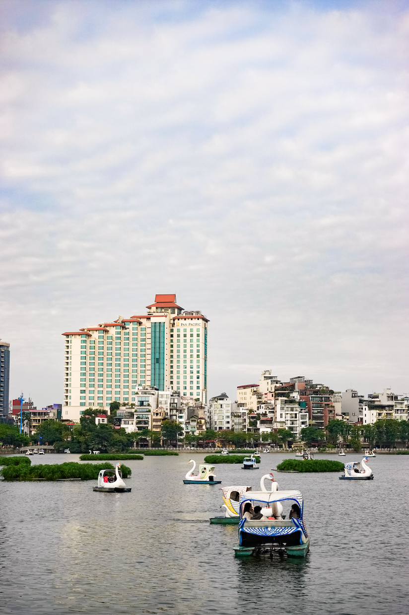 Cả Hà Nội rủ nhau ra đường trong ngày chất lượng không khí lọt top tốt nhất thế giới- Ảnh 10.