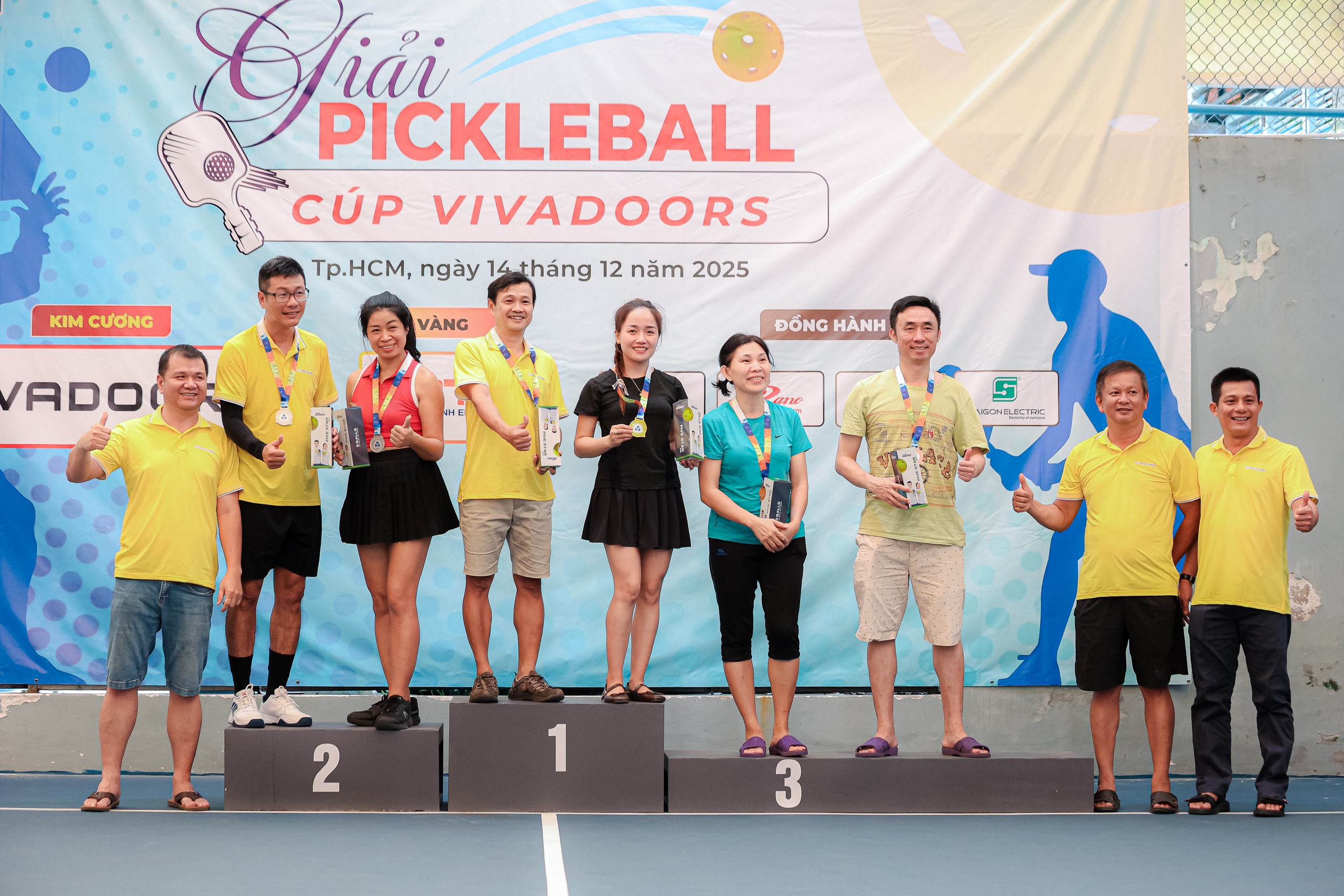 Quy tụ anh tài tại một giải pickleball cựu sinh viên Trường ĐH Bách khoa 2 Quy tụ anh tài tại một giải pickleball cựu sinh viên Trường ĐH Bách khoa - Ảnh 2.