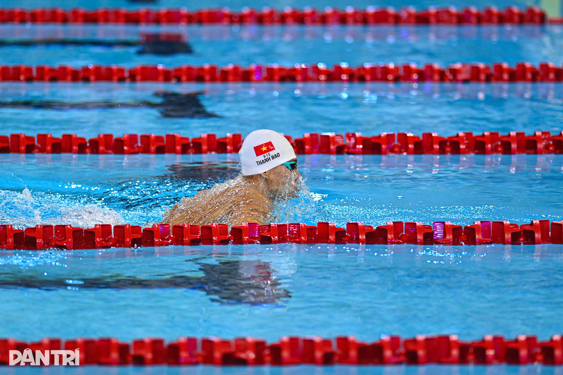 Ngày thi đấu đầy cảm xúc của bơi lội Việt Nam tại SEA Games 33 - 4