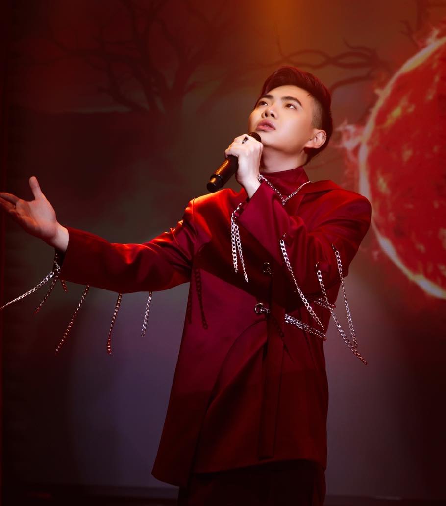 Thiếu gia nghìn tỷ ban ngày làm CEO, đêm làm ca sĩ: Cát-xê chưa từng là vấn đề- Ảnh 3.